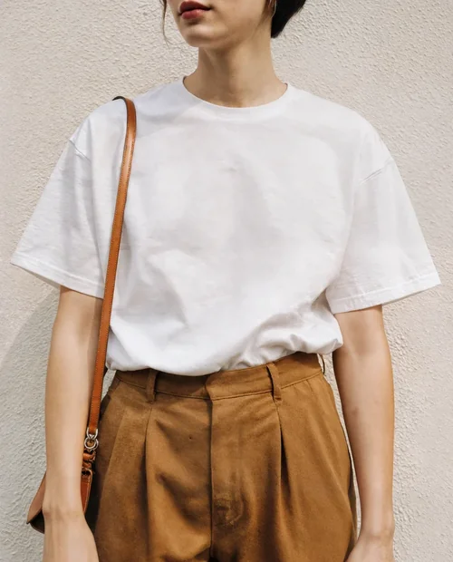 Stylish T-Shirt Mockup for Effortless Fashion