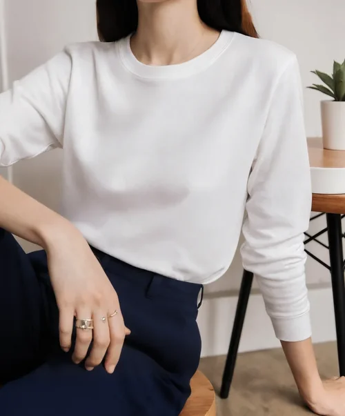 Stylish Sweatshirt Mockup for Modern Fashion