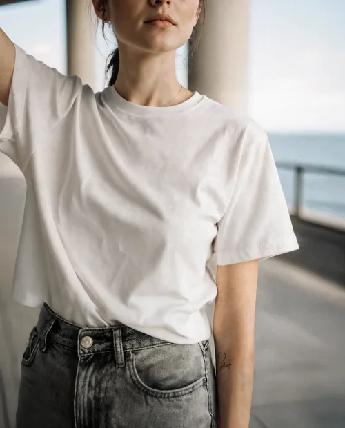 Stylish Mockup of a Young Woman in a T-Shirt