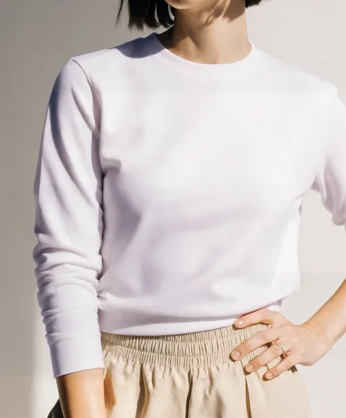 Elegant Sweatshirt Mockup for Modern Fashion