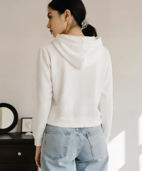 Stylish Hoodie Mockup for Casual Fashion Inspiration