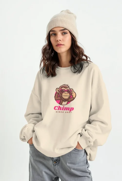 Stylish Mockup of a Casual Sweatshirt for Modern Fashion