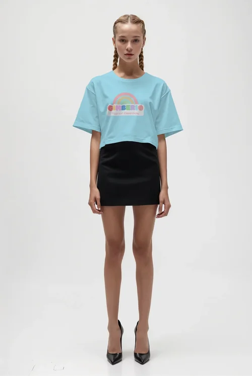 Stylish T-Shirt Mockup for Modern Fashion Campaign