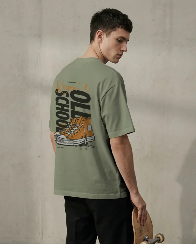 Stylish T-Shirt Mockup for Urban Fashion Inspiration