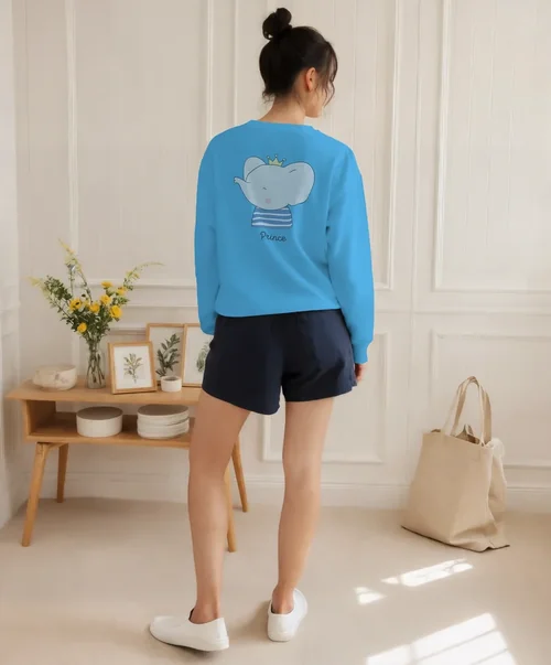 Stylish Mockup of a Young Woman in a Sweatshirt