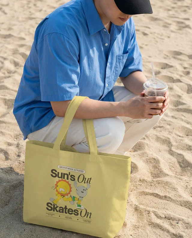 Relaxing Mockup of a Tote Bag on the Beach