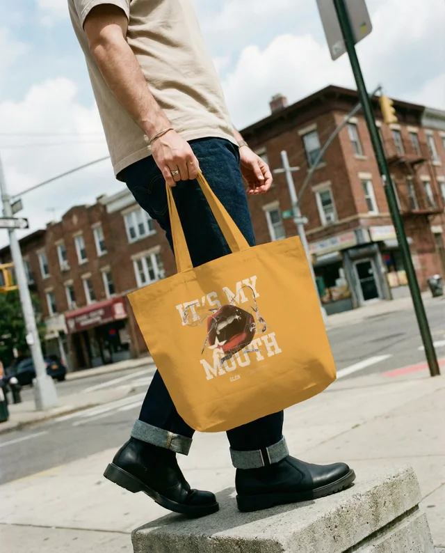 Urban Tote Bag Mockup for Casual Style Inspiration