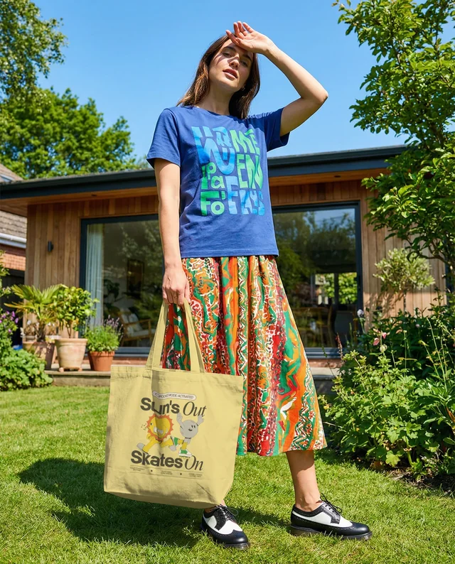 Stylish Mockup of a Young Woman with Tote Bag