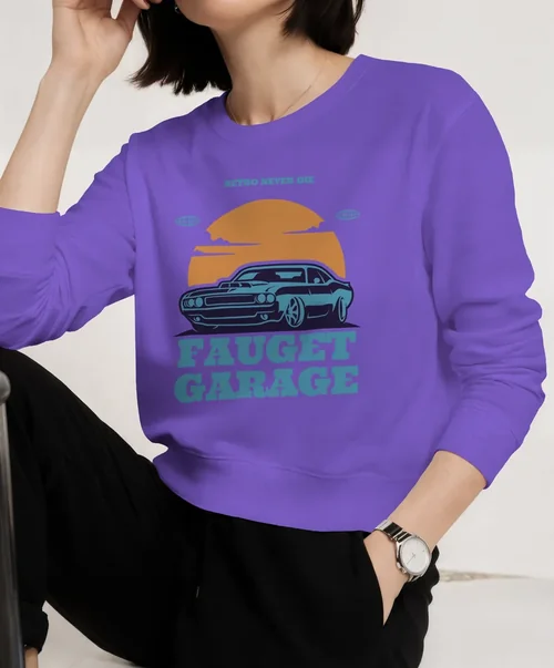 Stylish Sweatshirt Mockup for Modern Fashion Aesthetics