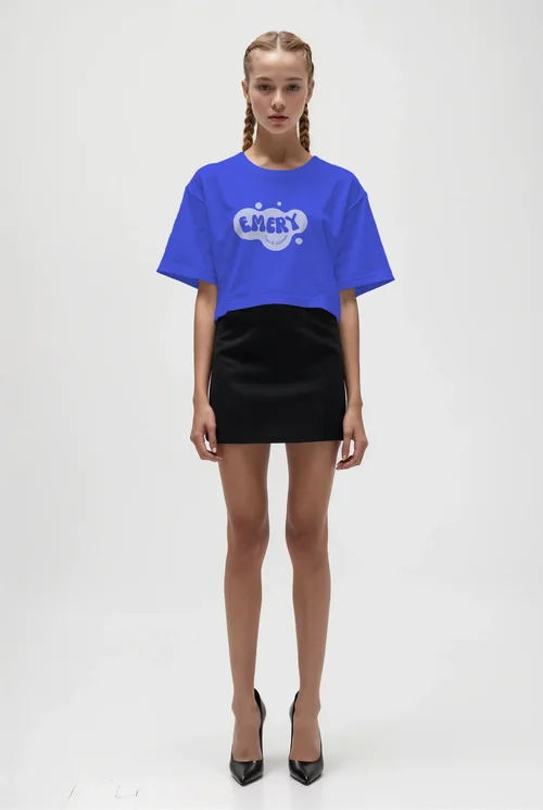 Stylish T-Shirt Mockup for Modern Fashion Campaign