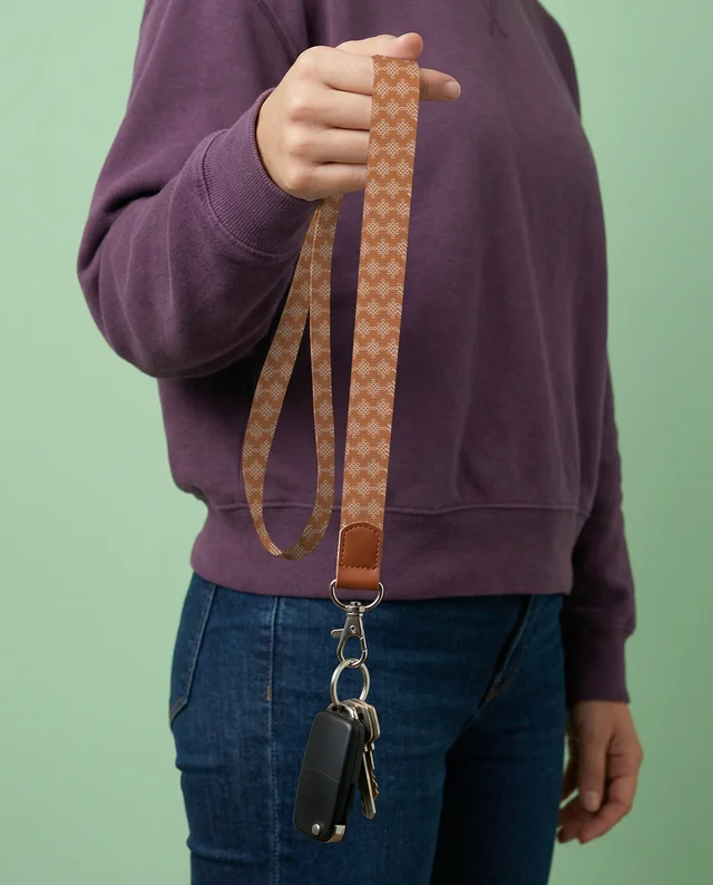 Casual Mockup of a Stylish Lanyard with Keys